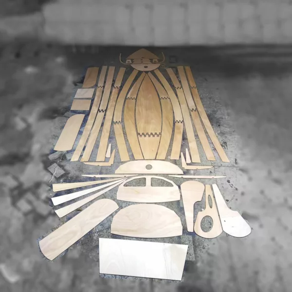 Elements du kit contreplaqué marine découpés CNC