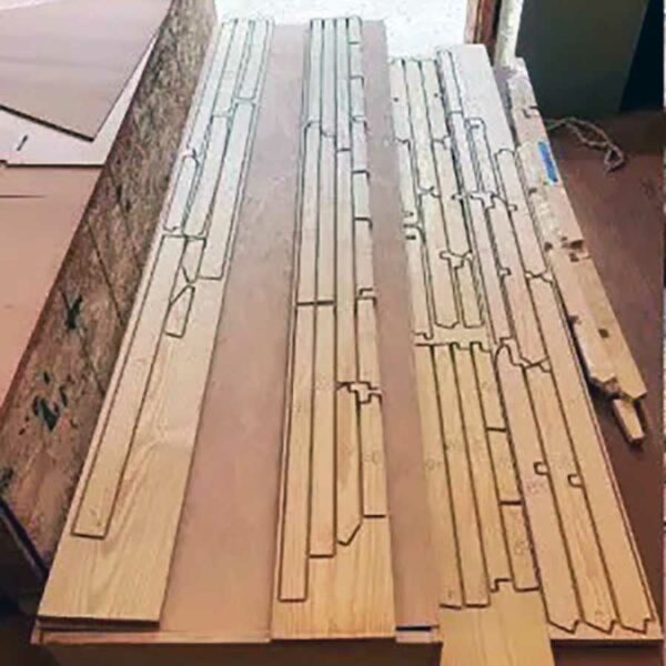 Bois massif pour renforts, découpés pour un kit Class Globe 580.